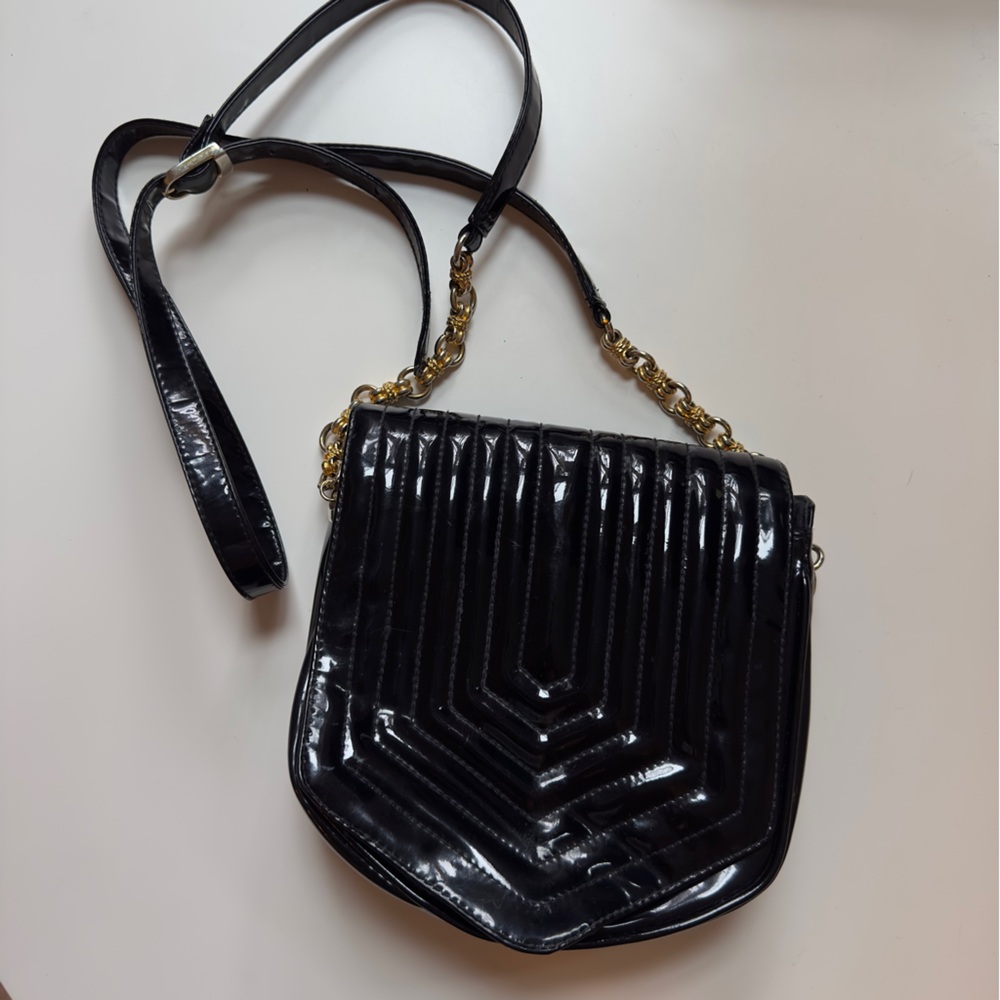 Pantera Handbag with Gold Accents